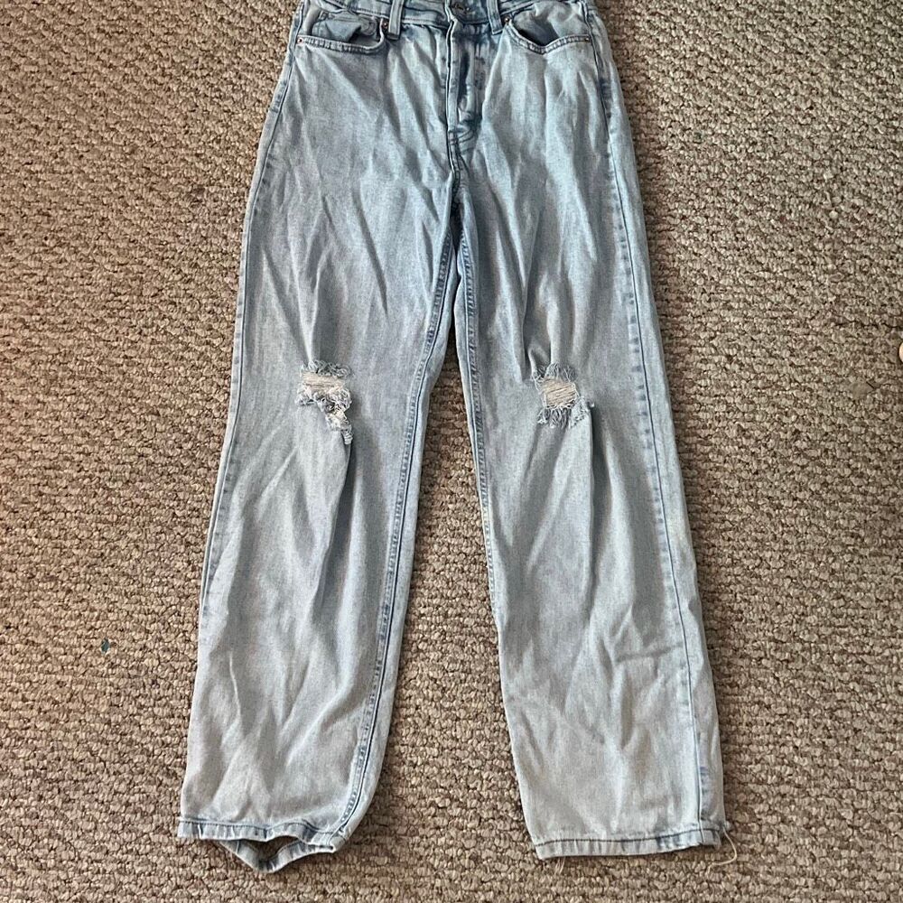 Wild Fable Size 2 Light wash 90s high rise jeans